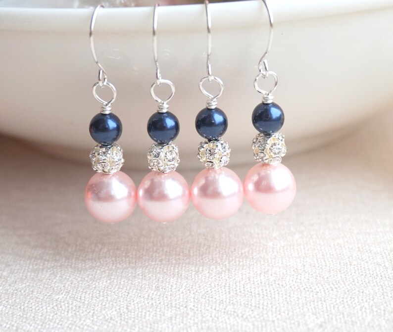 blush pearl necklace