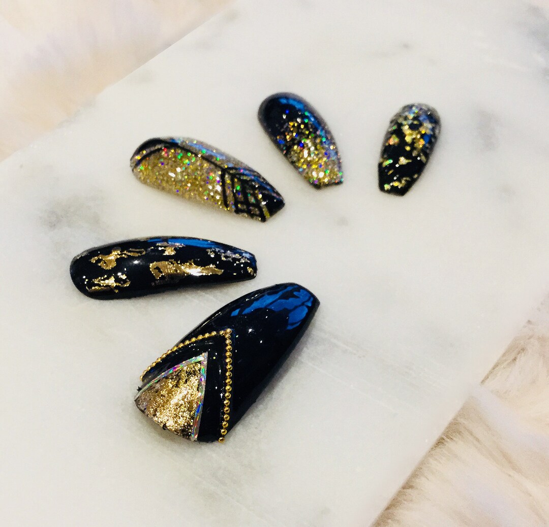 Black Gold Press on Nails Gold False Nails Genuine - Etsy