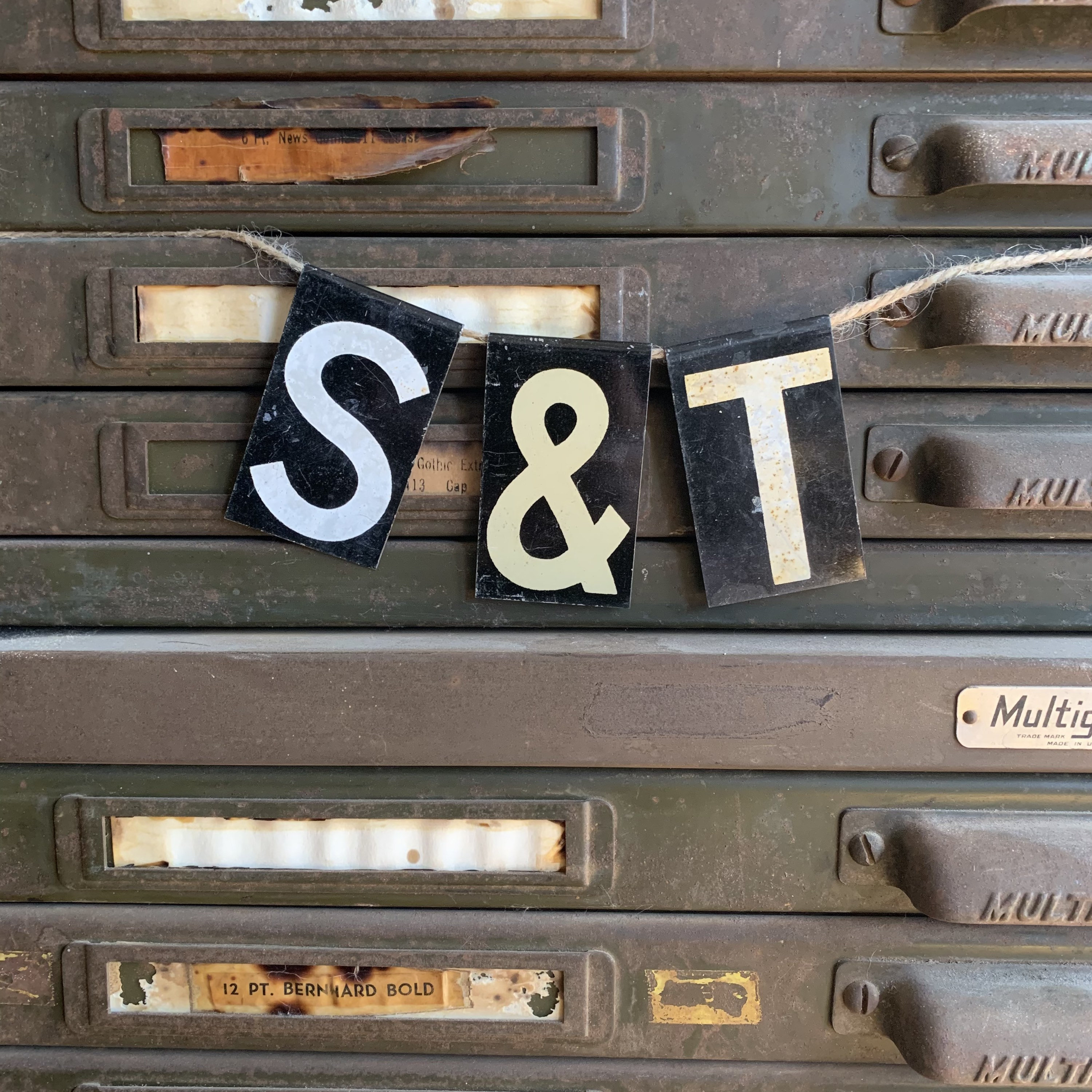 2 1/2 Vintage Metal Letters Unitype Industrial Sign Letters Etsy