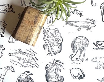 Sellos vintage de animales australianos de la colección de aulas escolares: koalas, canguros, ornitorrincos, wombats, marsupiales, imágenes de madres y crías.