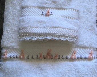 Baby Bath Towel and face washer set  Hand embroidered.