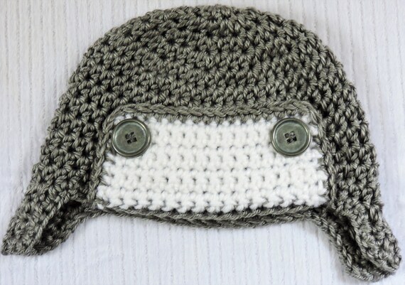 white baby pilot hat