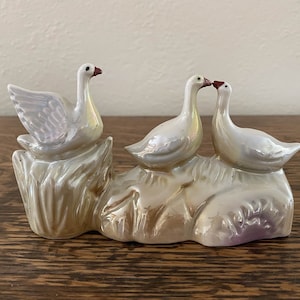 Vintage Mid Century Lustre Ware Iridescent Geese, Ducks Figurine, Made In Brazil, Thick, Porcelain China Birds, Swans Statuette, Decor