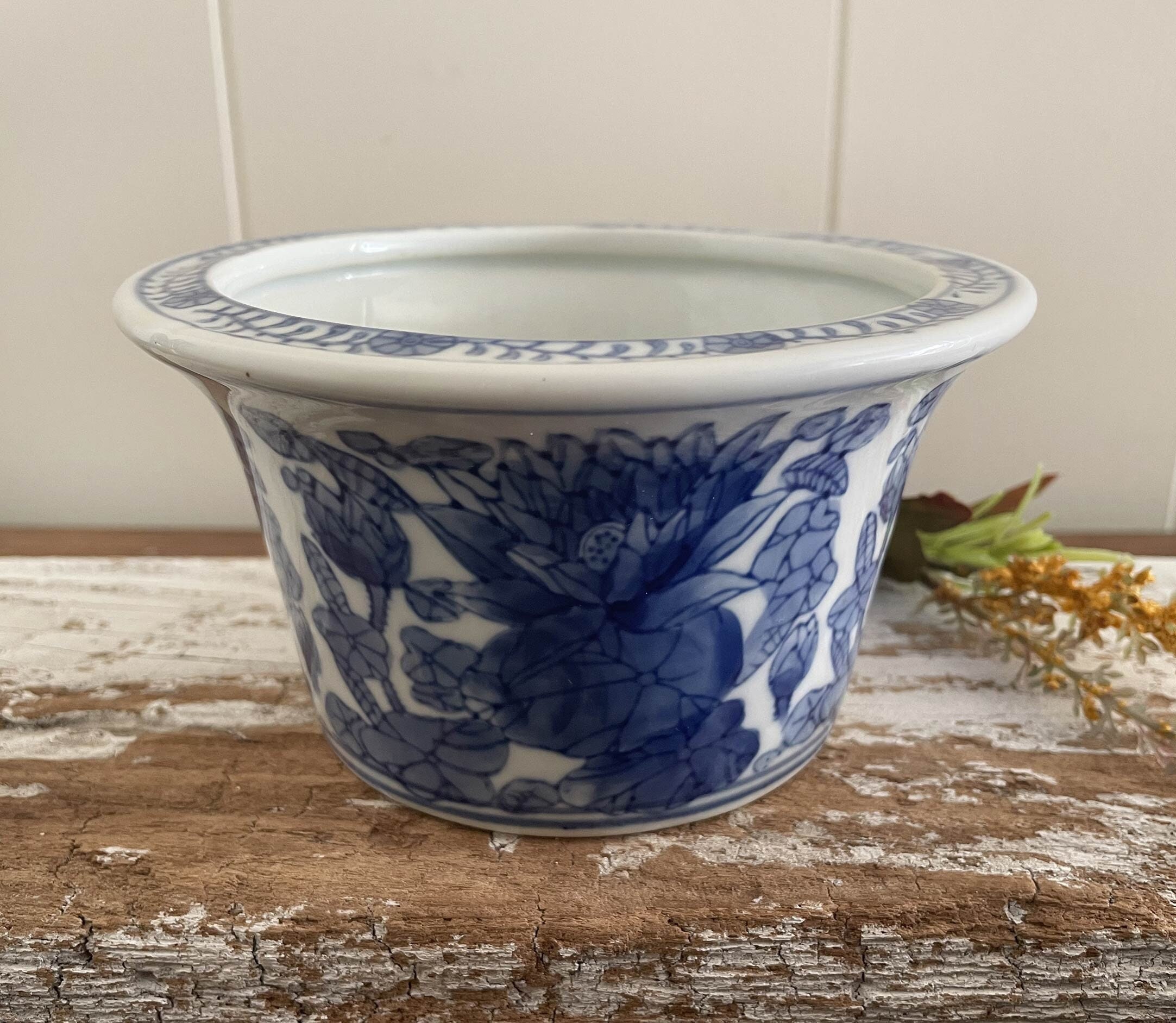Large Mid Century Chinoiserie Ceramic Blue and White Planter