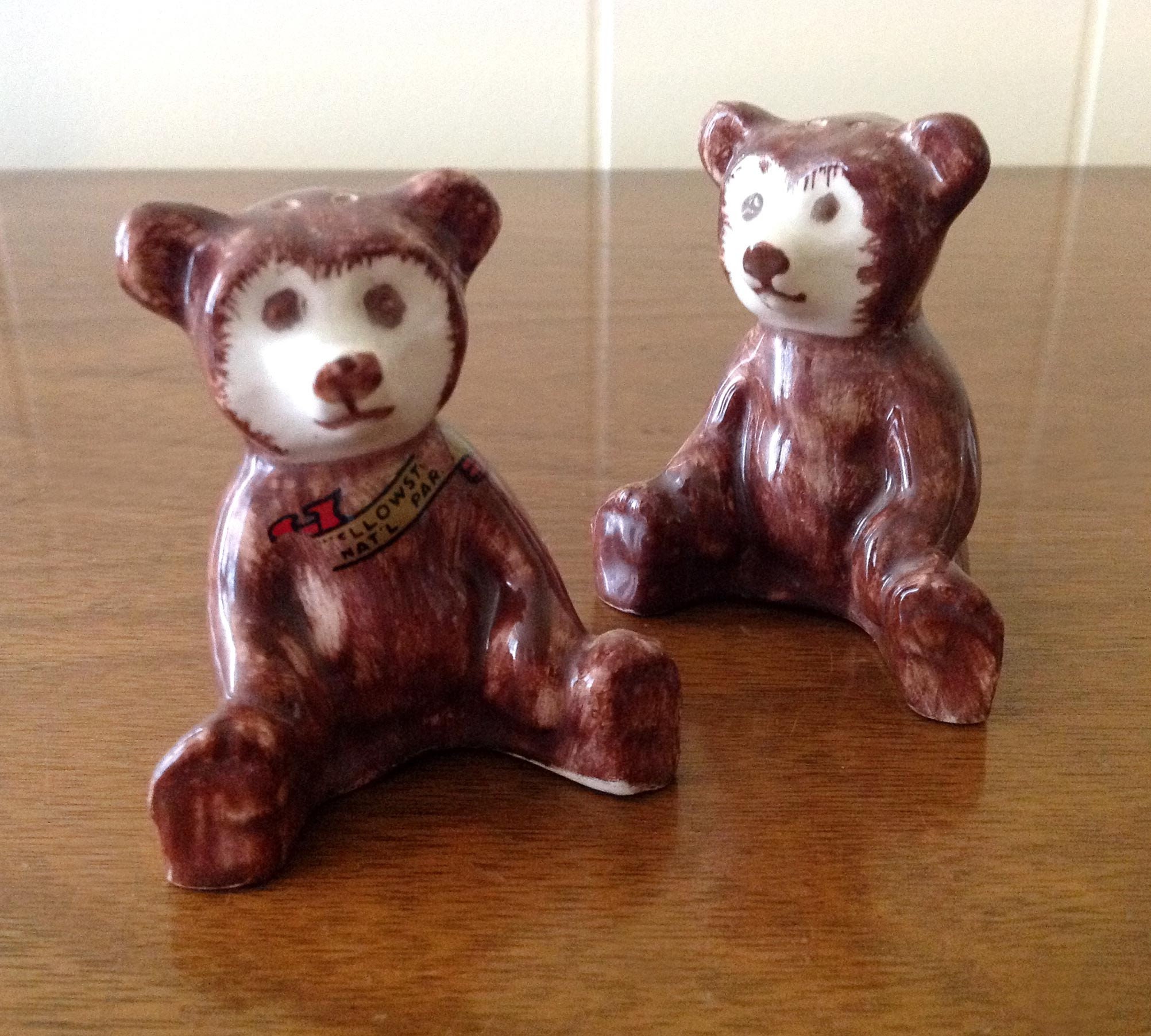 Vintage Yellowstone National Park Bear Salt & Pepper Shakers Etsy