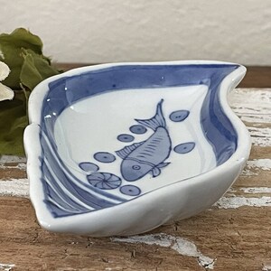 Vintage Pier 1 Small Dipping Dish, Fish, Bubbles, Blue, White, Trinket, Ring, Soap Dish, Little Condiment, Sauce Bowl, Thick Porcelain China image 5