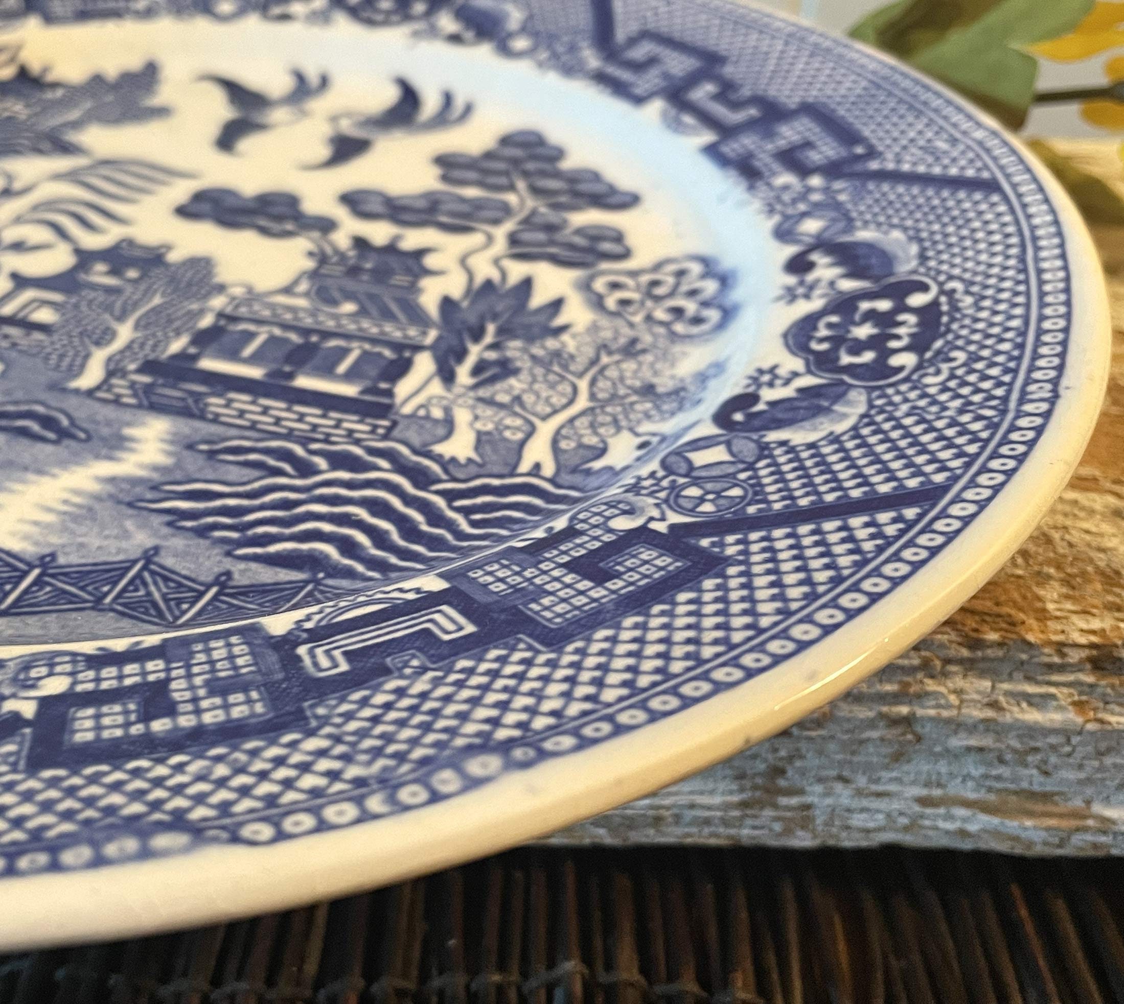 Vintage Blue Willow Dinner Plate, 9 1/2" Diameter, Made in Japan, Blue ...