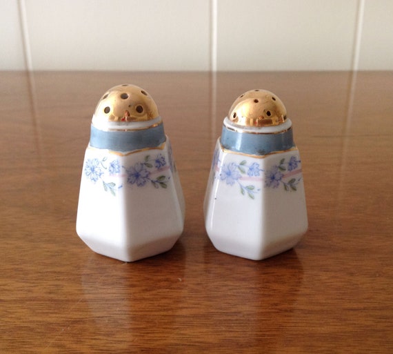 Vintage Miniature Hand Painted Salt Pepper Shakers White