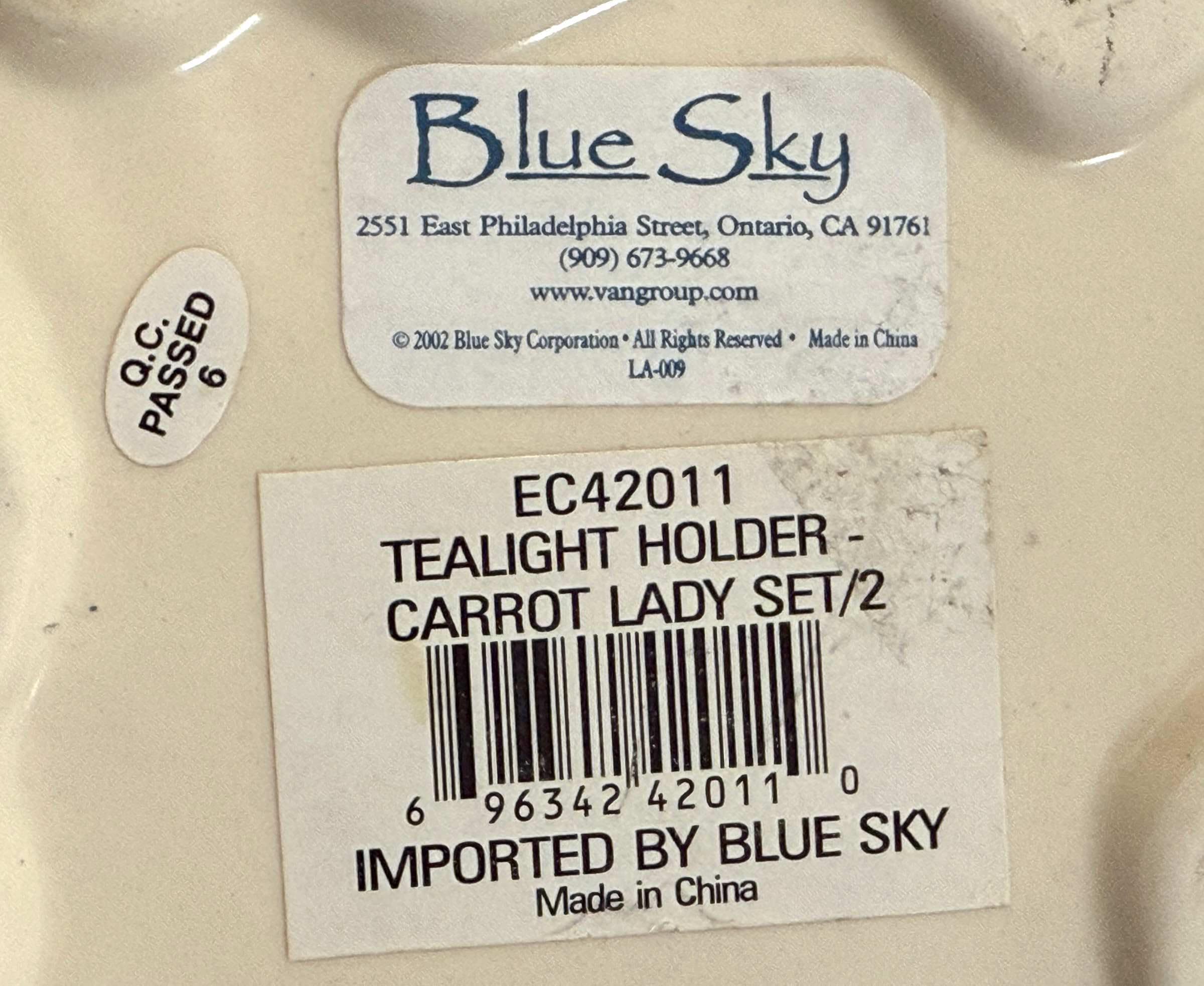 Vintage Blue Sky Pottery 18 Carrots by Laura Kelly Tea Light