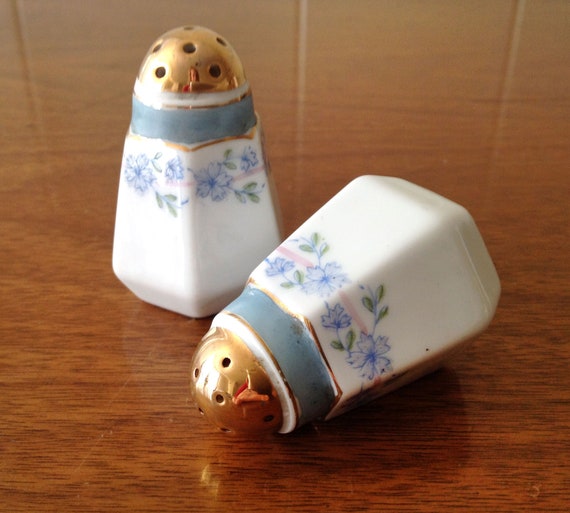 Vintage Mid Century Tiny Salt and Pepper Shakers Ceramic Blue 