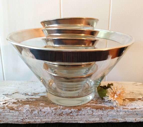 Vintage Dorothy Thorpe Style Silver Banded Salad Bowl With  Salad set Dorothy Thorpe display picture 1