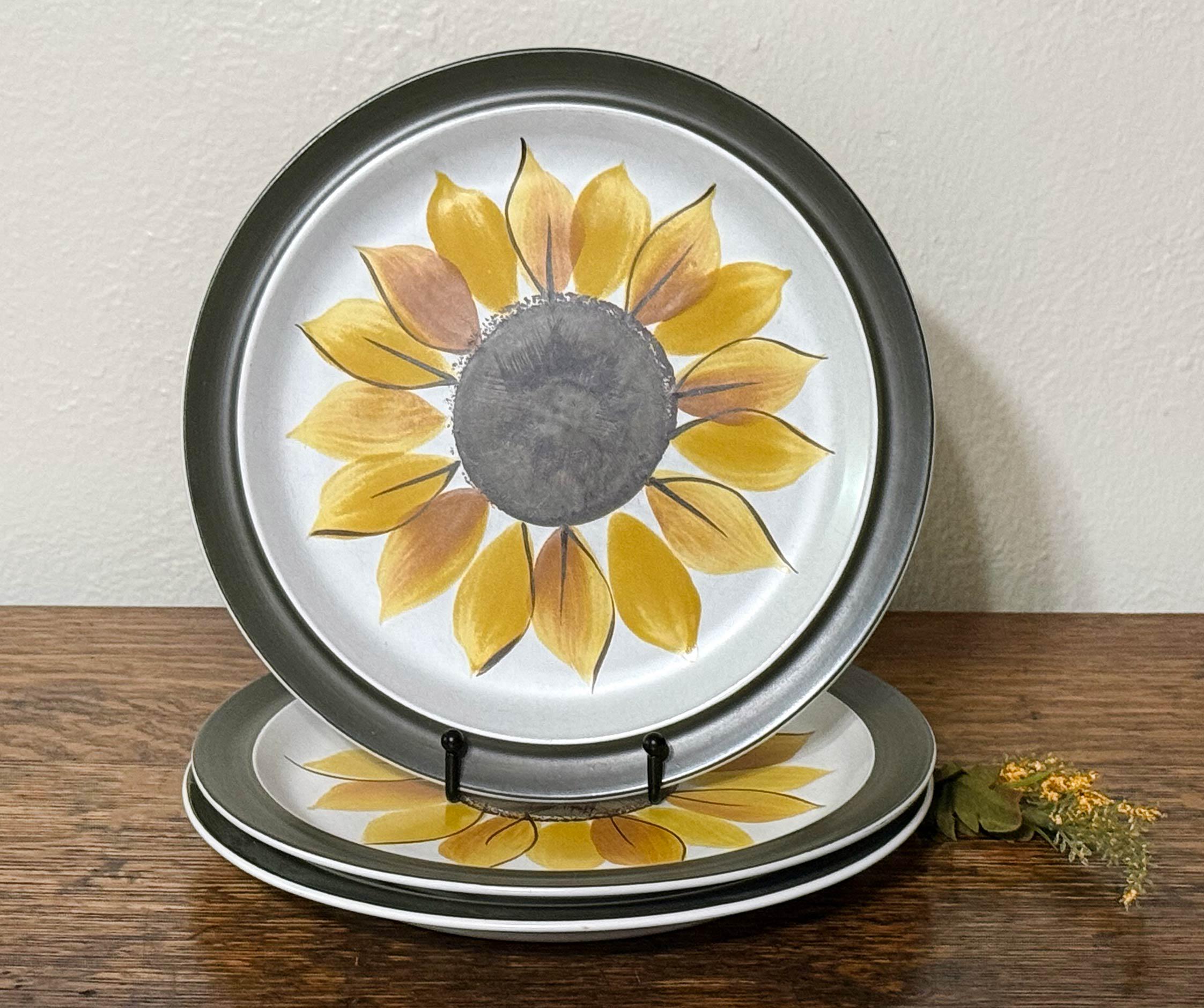 SET of 3 Casual Ceram Electra Mexacali Sunflower Dinner Plates