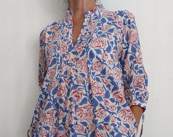 pleat tunic-dress in cotton, blue-red floral pattern