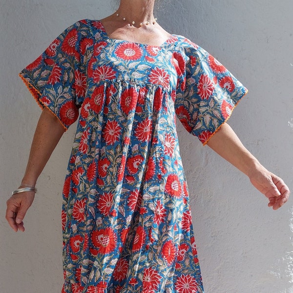 long dress in soft cotton, blue-orange color