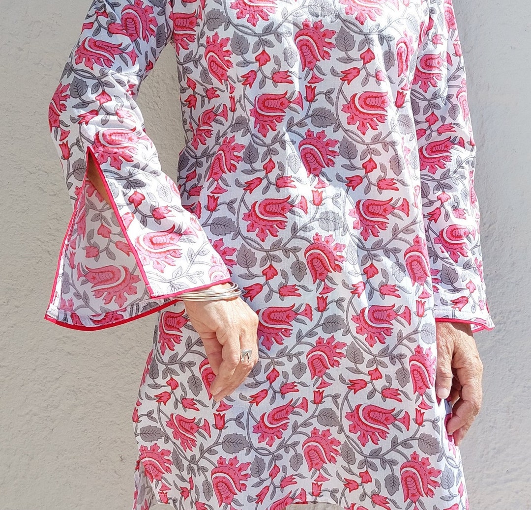 Gray Floral Sleeveless Dress/Tunic main image 1