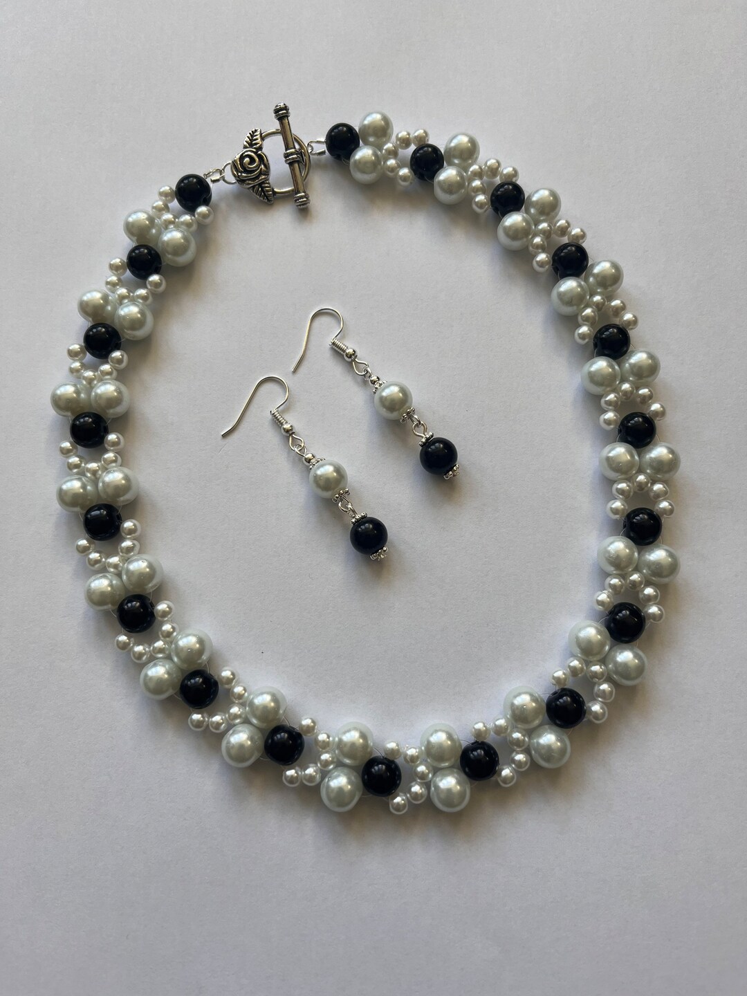 Necklace - Mini Black Bead with Pearl main image 1