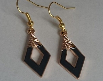 Black and gold diamond shaped earrings enamel alloy drop womens