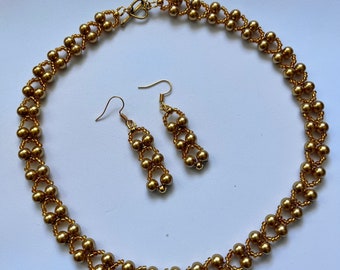 Gold Tones glass beaded necklace set earrings  womens vintage style strand