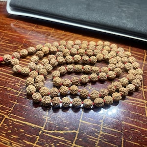 108+1 Bead Indian Origin Rudraksha Mala 5 mukhi 5 faces Lord Shivas Rosary Jaap Mala Yoga Prayer Healing Meditation 8mm beads