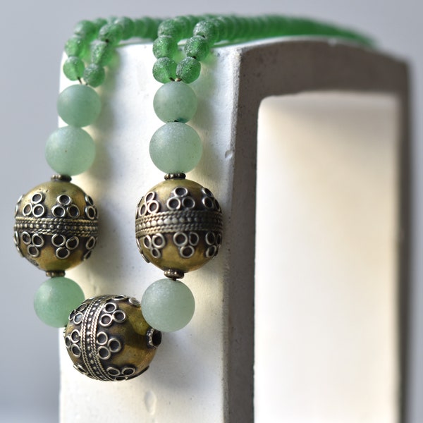 Collier ethnique vert - Collier de perles turkmènes – Bijoux afghans kazakhs - Bijoux ethniques - Collier de pierres précieuses