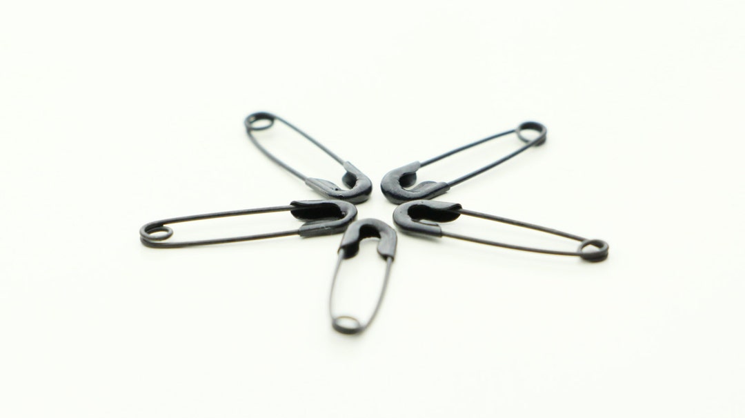 Tiny Safety Pin, Kilt Pins, Silver Pins, Clothing Pin, Black Safety Pin, Mixed Color, Clothing