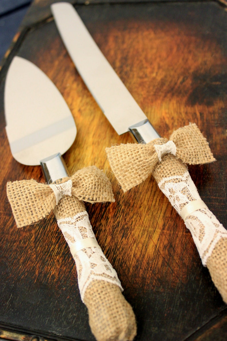 Wedding Cake Server and Knife Burlap and Lace Wedding Cake