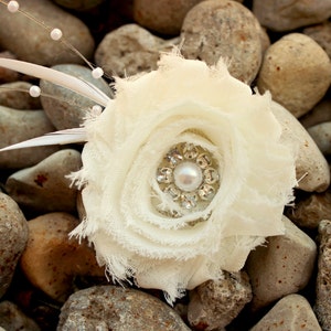 Ivory Wedding Hair Clip - Wedding Hairpiece, Wedding accessory, Flower girl or bridal hair clip, rhinestone pearl bling, hairpiece feather
