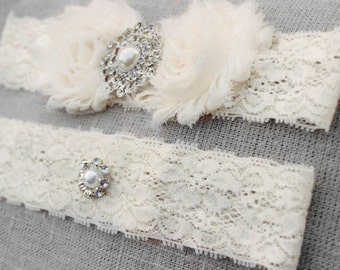 Wedding Garter Set, -Many Colors- Ivory Pearl Lace Bridal Garter Plus size garder, Wedding Accessories, White Snowflake Wedding Garter Set