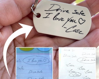 Handwritten Signature Keychain: Personalized Memorial Keepsake