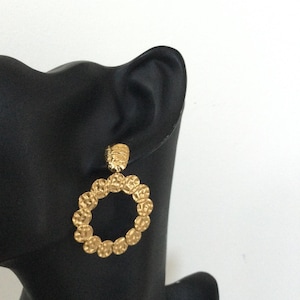 Round gold stainless steel earrings