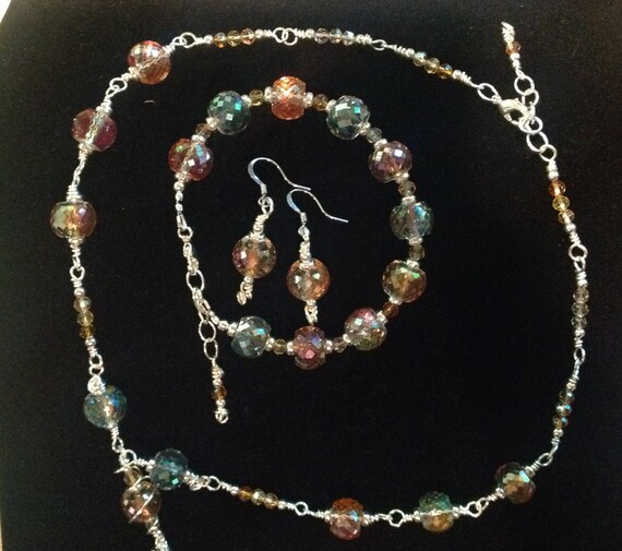 Glass Crystals and Glass Bead gold and green necklace set Etsy