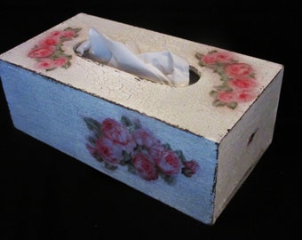 Shabby  tissue box cover