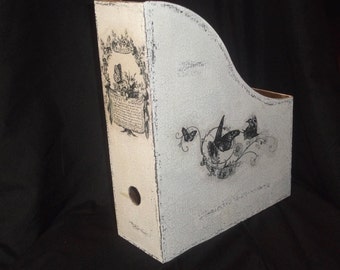 Shabby style magazine holder