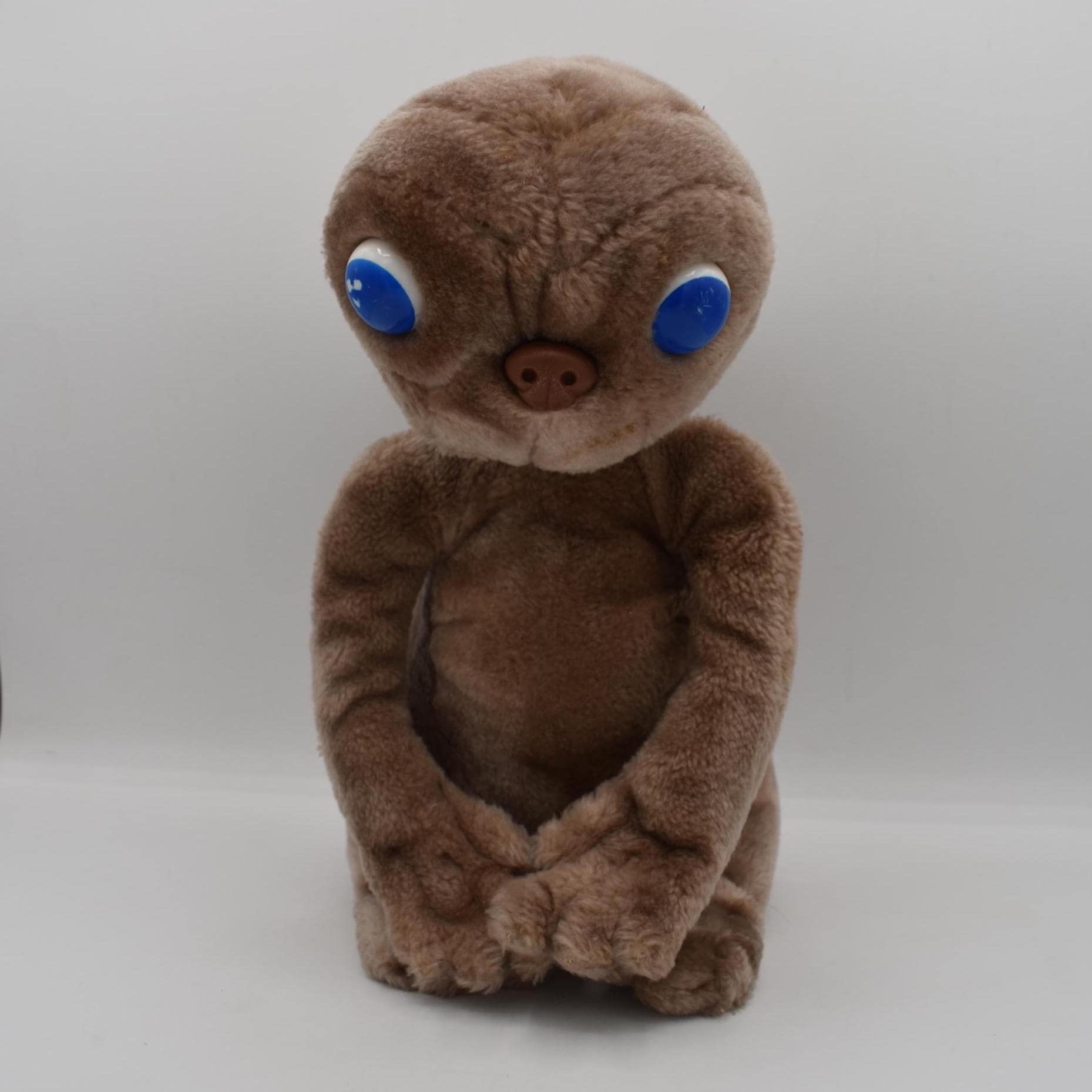 Et by Showtime - Etsy