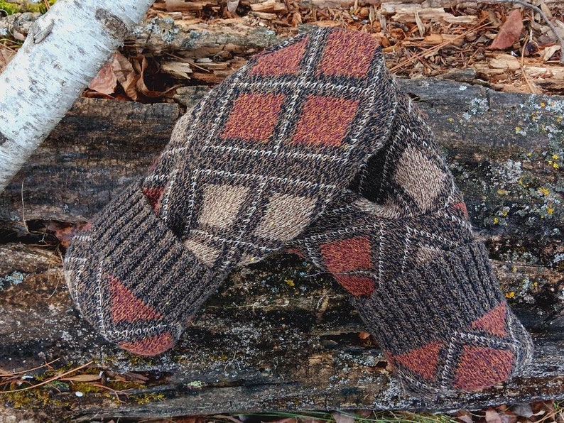 Men or Unisex Large Mittens Brown argyle Recycled from Sweaters Upcycled Gifts for Him Minnesota Made image 3