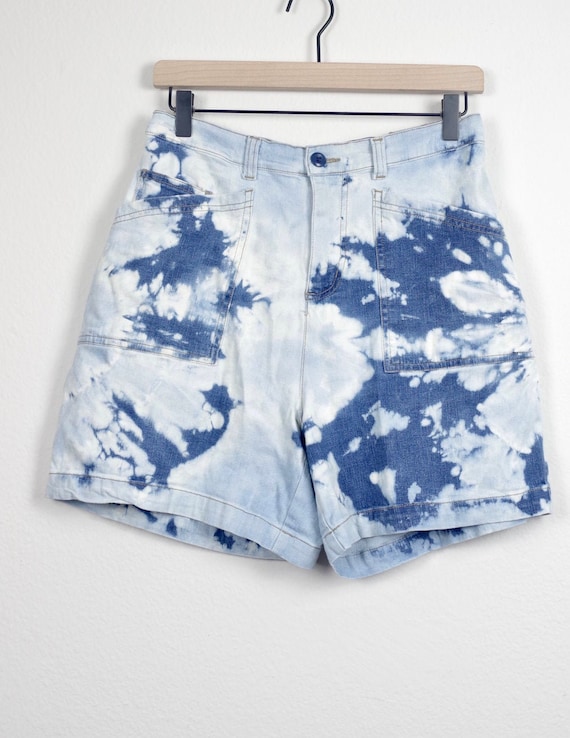 jean shorts in the 80s