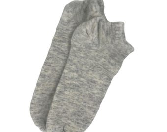 Alpaca Ankle Socks – Soft, Breathable & Moisture-Wicking Everyday Socks