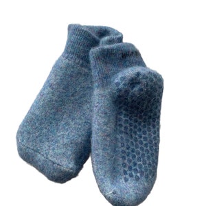 Slipper Socks With Grippers 