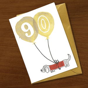 Carte du 90e anniversaire, carte d'anniversaire des 90 ans, célébration spéciale, encre dorée, quatre-vingt-dix ans, anniversaire marquant, chien chat amoureux des animaux