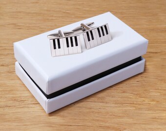 Piano cufflinks | pianist cufflinks | musician cufflinks | black and white | keyboard cufflinks | jewellery | gift piano teachers | with box