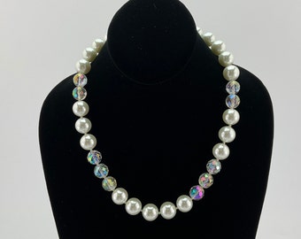 Perle bianche e cristalli vintage Aurora Boreale, Collana di dichiarazione, Perle finte dei Mari del Sud, Perle di cristallo Swarovski, Sposa, Regalo unico