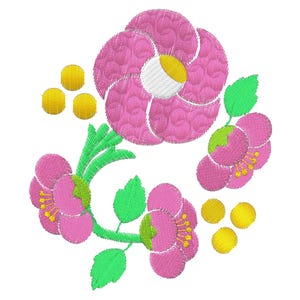 Può includere: Disegno ricamato con fiori rosa con centri gialli e foglie verdi. I fiori sono disposti in un motivo circolare con tre cerchi gialli sullo sfondo.