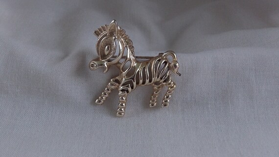 Sarah Coventry Zebra Pin 6229    Vintage, Animal - image 2