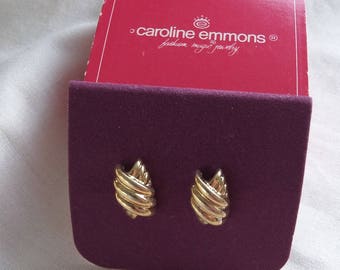 Caroline Emmons Accent Pierced Earrings 2323      Vintage, Golden, New, Boxed