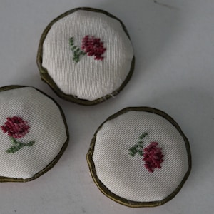 Dollhouse Embroidered Pillows; Roses