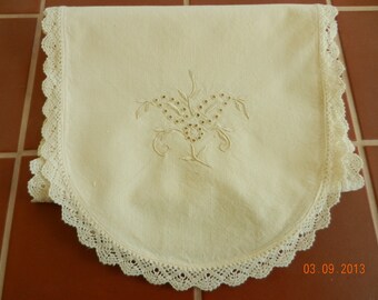Linen Table Runner with Satin Embroidery and Crocheted Edging