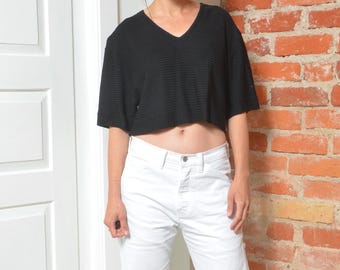 Vintage 90s Black Mesh Crop Top - See-Through Textured Tee - Size Large
