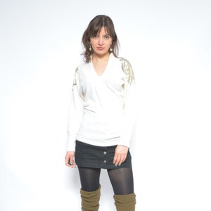 Beaded Angora Sweater / Vintage 80s Fuzzy Wool Epaulet V-Neck Pullover / Winter Top - Size Small