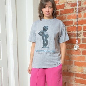 Vintage 90s Tourist Brussels Manneken Pis T- Shirt - Size Small