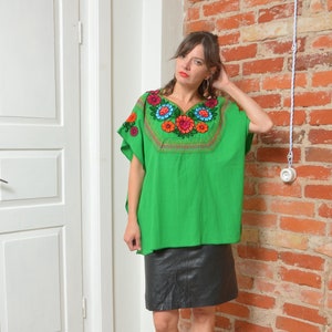 Vintage 80s Embroidered Folk Style  Cape Blouse One Size
